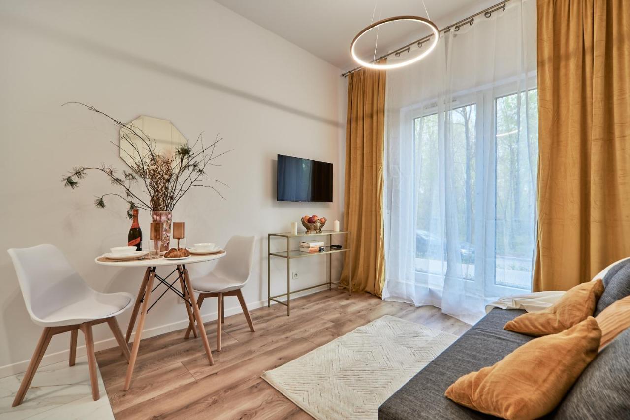Superapart Marywilska 68B Warsaw Luaran gambar